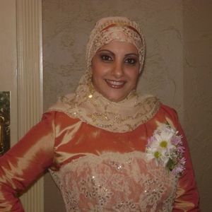 Meet your Posher, Ahlam